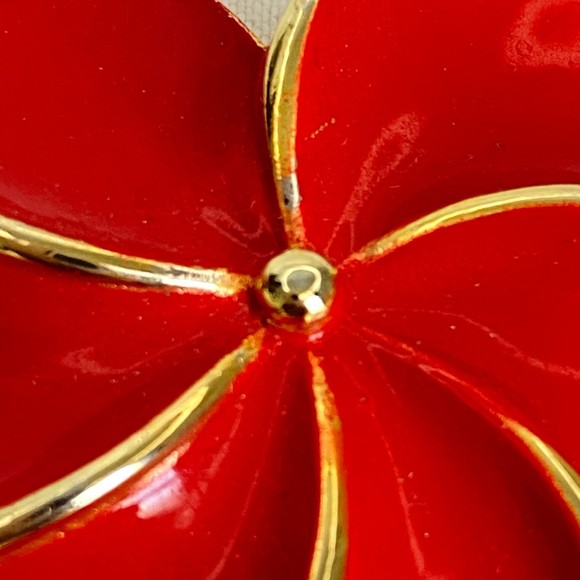 Flower Brooch Large Red Enamel Over Gold Tone Metal - Picture 3 of 5